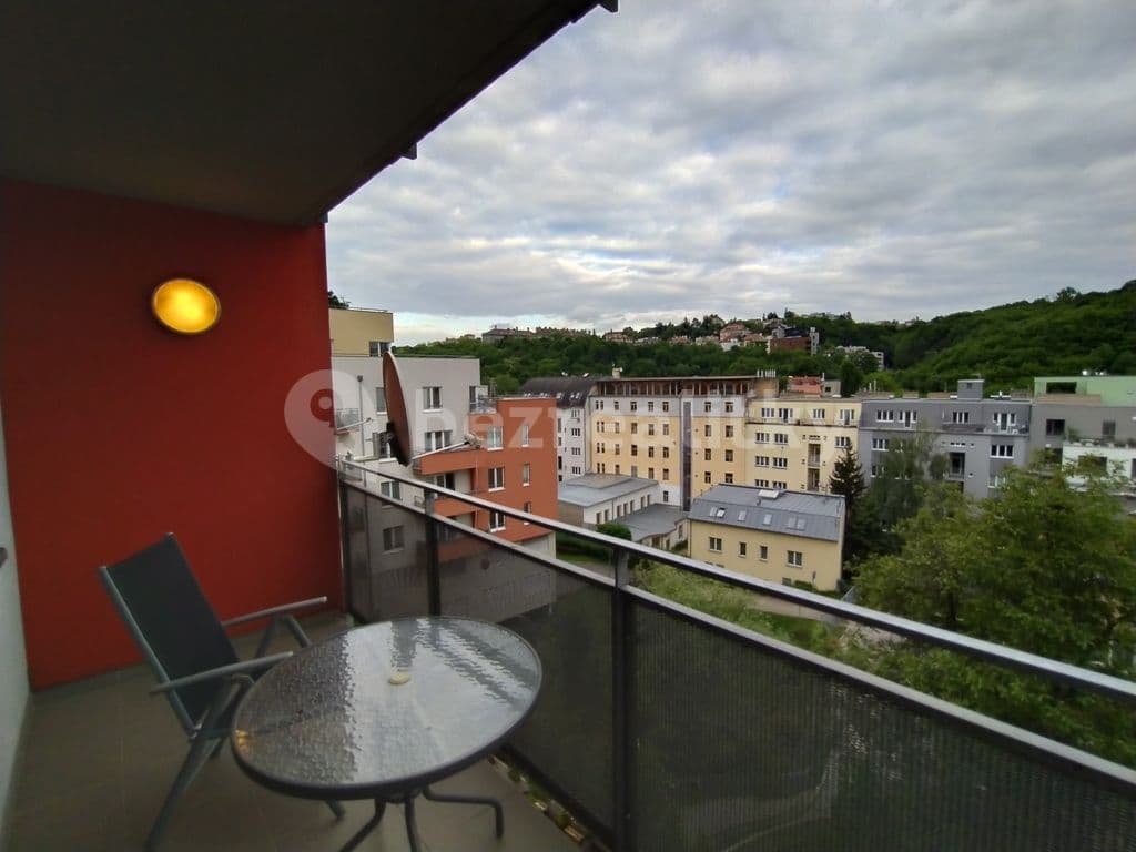 Studio flat to rent, 45 m², Plzeňská, Prague, Prague Studio flat to rent, 45 m², Plzeňská, Prague, Prague