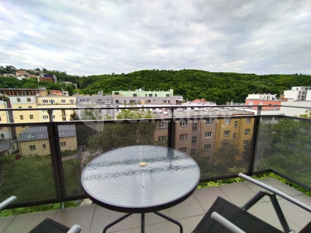 Studio flat to rent, 45 m², Plzeňská, Prague, Prague Studio flat to rent, 45 m², Plzeňská, Prague, Prague