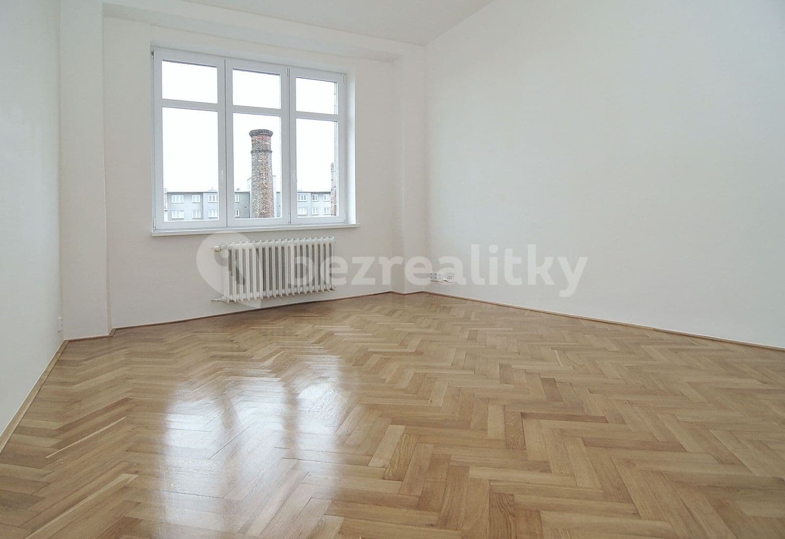 3 bedroom flat to rent, 89 m², Přístavní, Prague, Prague 3 bedroom flat to rent, 89 m², Přístavní, Prague, Prague