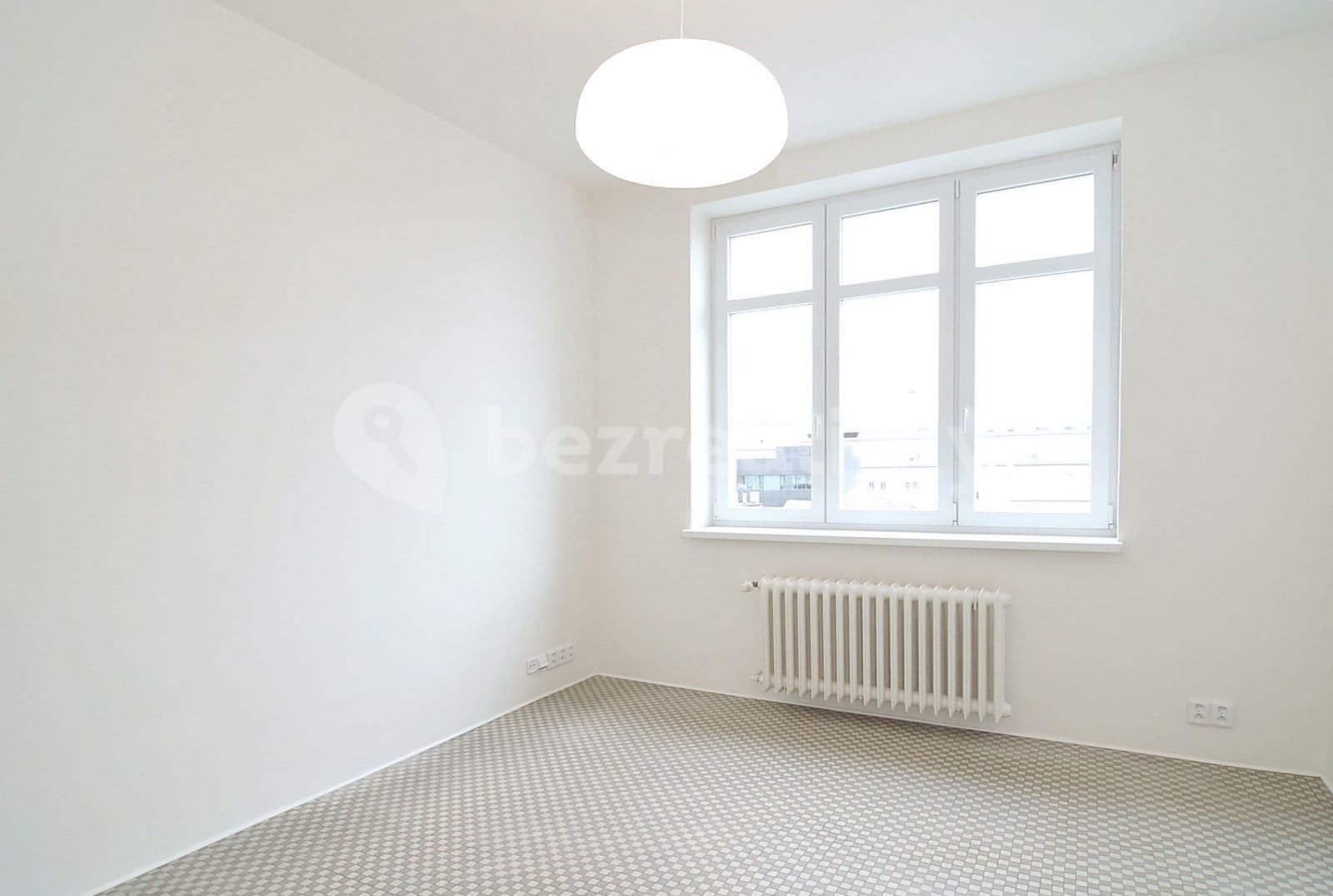 3 bedroom flat to rent, 89 m², Přístavní, Prague, Prague 3 bedroom flat to rent, 89 m², Přístavní, Prague, Prague