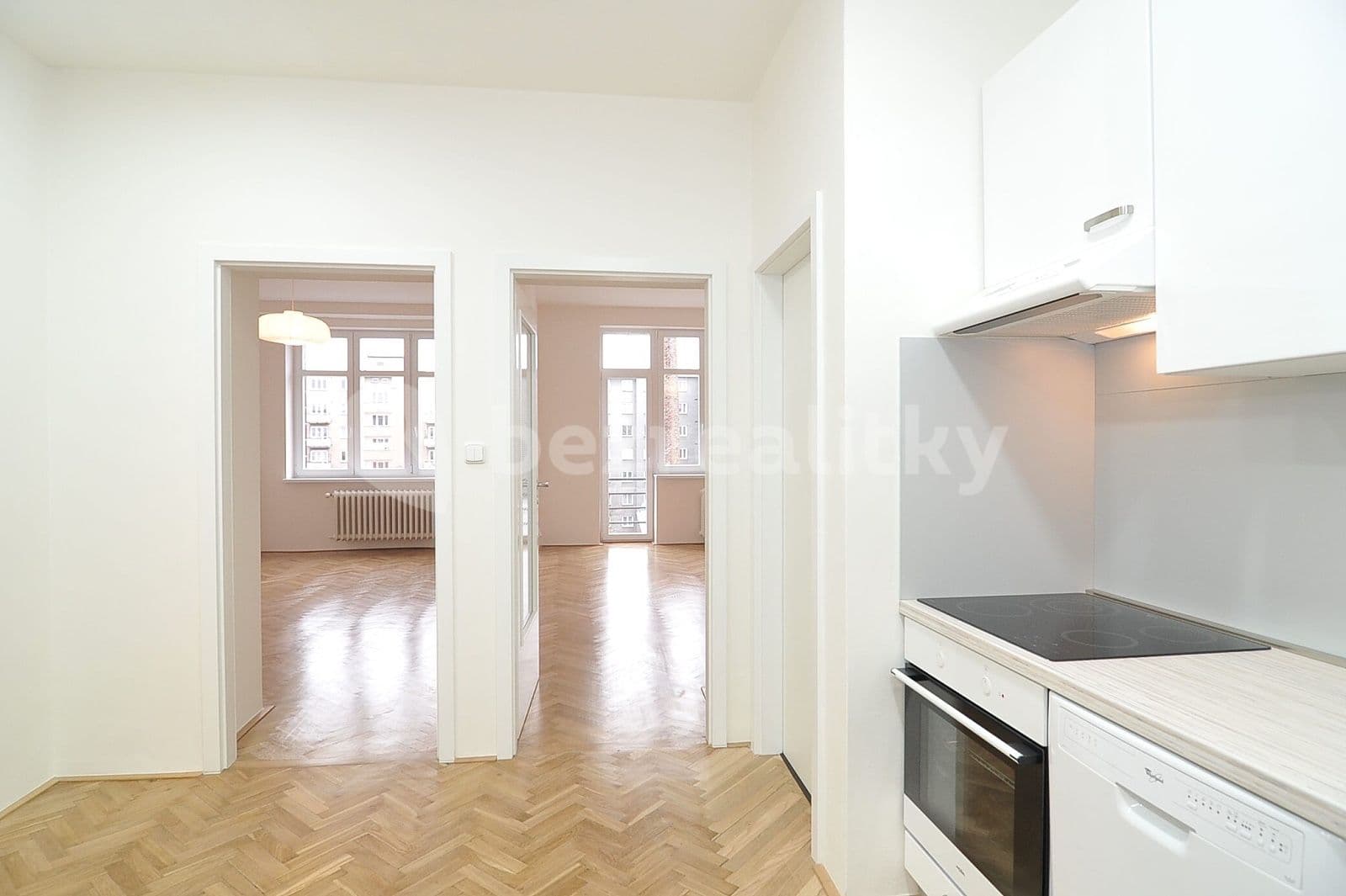 3 bedroom flat to rent, 89 m², Přístavní, Prague, Prague 3 bedroom flat to rent, 89 m², Přístavní, Prague, Prague