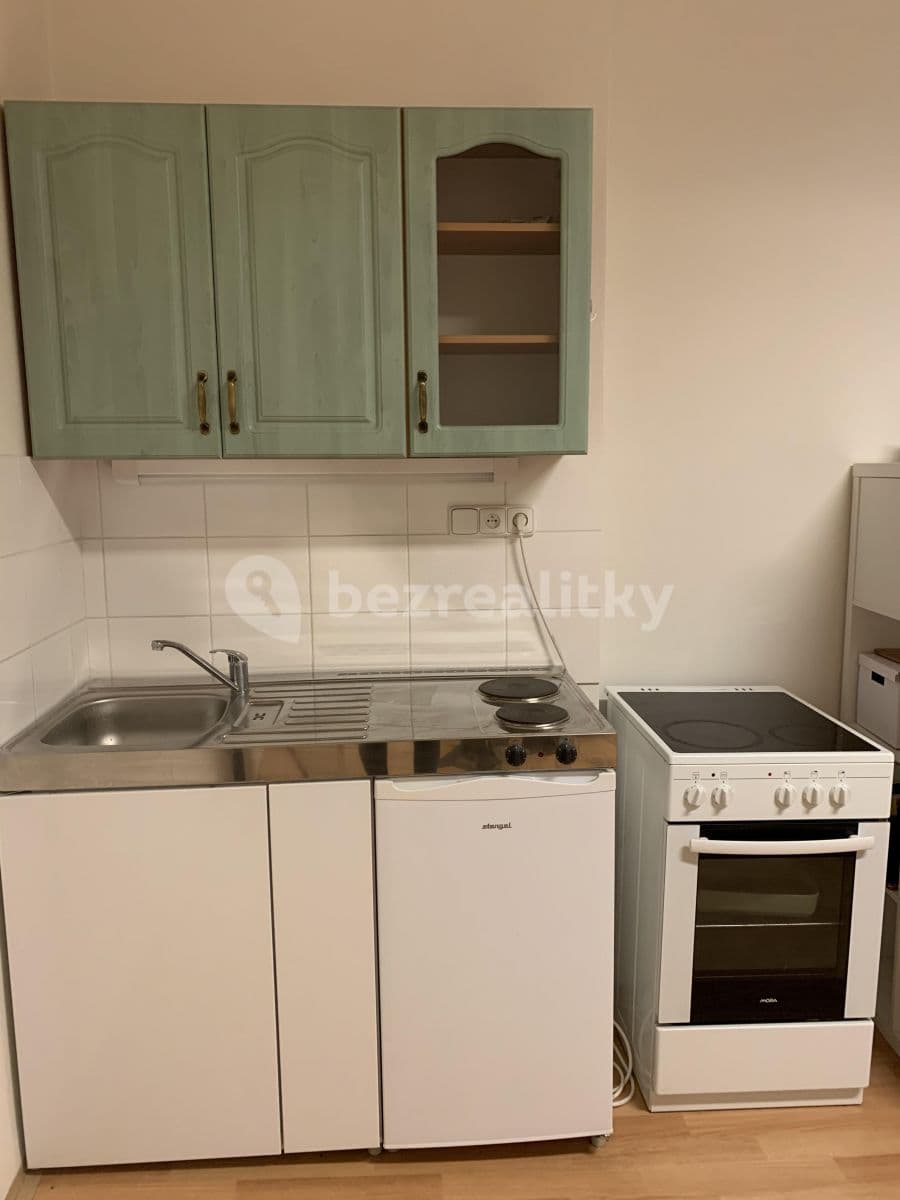 Studio flat to rent, 31 m², Pod radnicí, Prague, Prague Studio flat to rent, 31 m², Pod radnicí, Prague, Prague