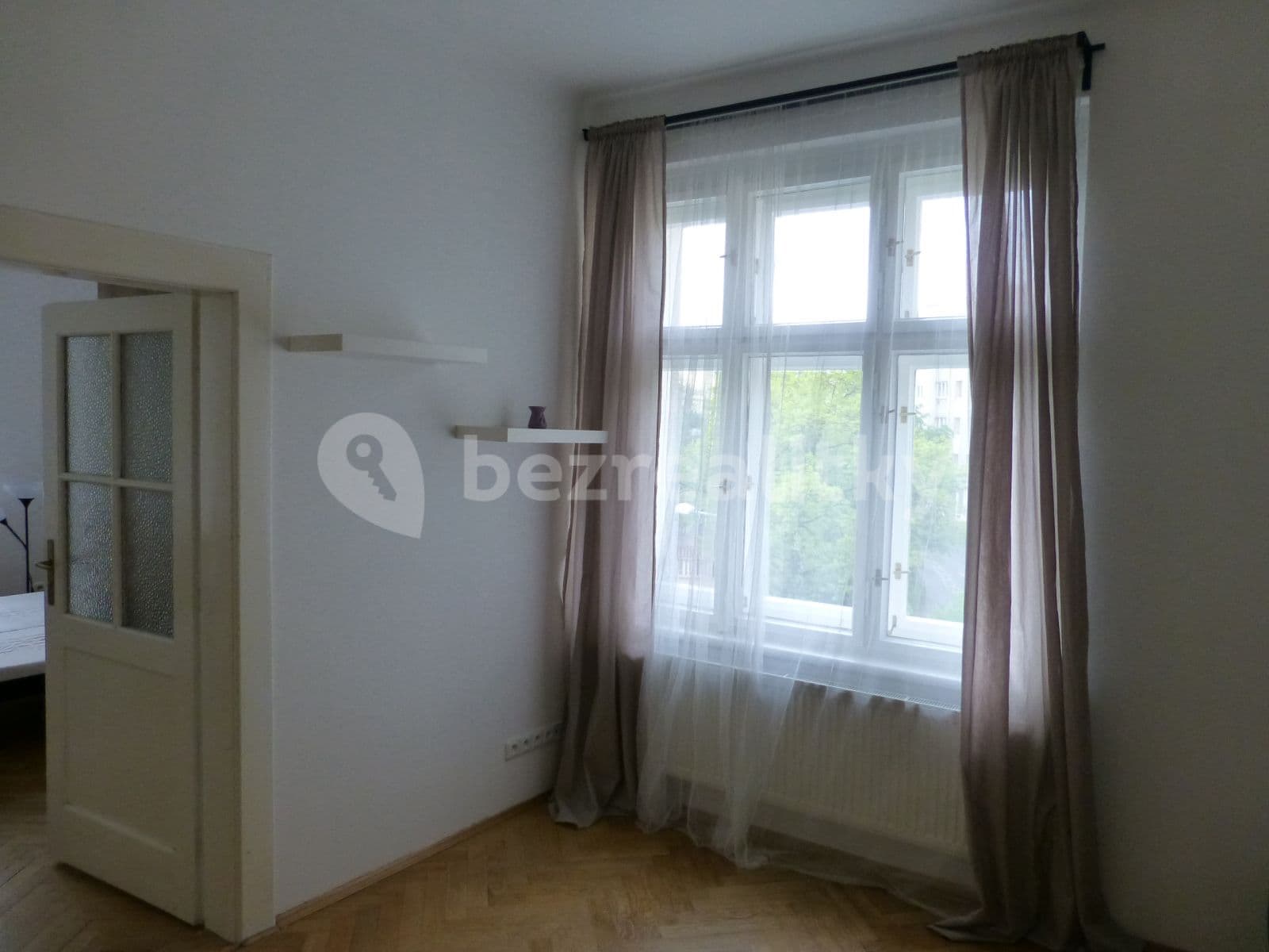 1 bedroom with open-plan kitchen flat to rent, 51 m², Na Jezerce, Prague, Prague 1 bedroom with open-plan kitchen flat to rent, 51 m², Na Jezerce, Prague, Prague