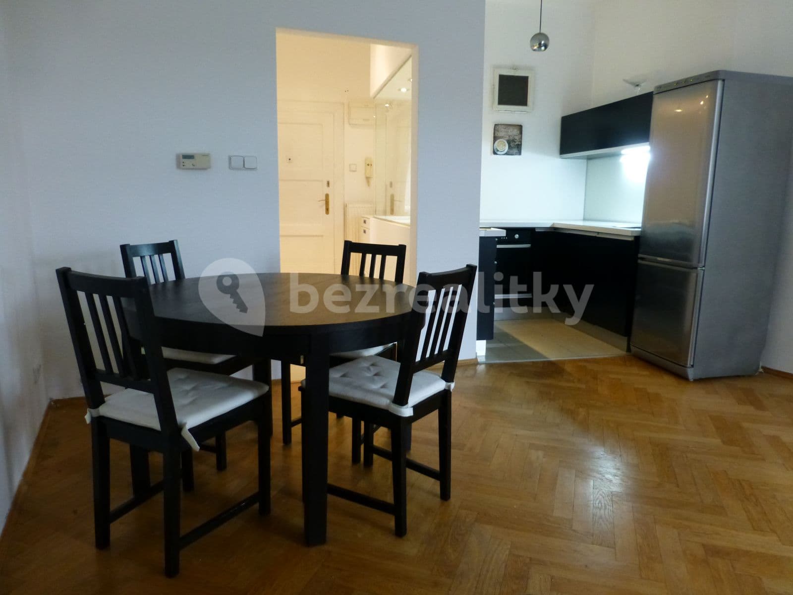 1 bedroom with open-plan kitchen flat to rent, 51 m², Na Jezerce, Prague, Prague 1 bedroom with open-plan kitchen flat to rent, 51 m², Na Jezerce, Prague, Prague