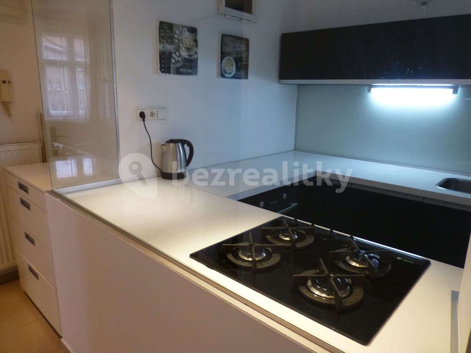 1 bedroom with open-plan kitchen flat to rent, 51 m², Na Jezerce, Prague, Prague 1 bedroom with open-plan kitchen flat to rent, 51 m², Na Jezerce, Prague, Prague