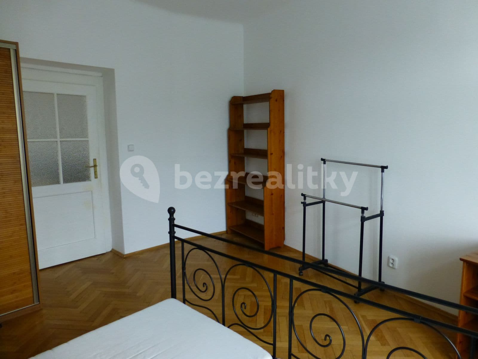 1 bedroom with open-plan kitchen flat to rent, 51 m², Na Jezerce, Prague, Prague 1 bedroom with open-plan kitchen flat to rent, 51 m², Na Jezerce, Prague, Prague