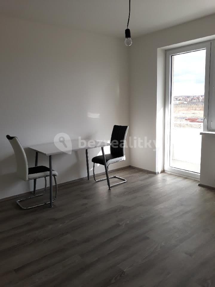 Studio flat to rent, 38 m², Zelnice II, Slavkov u Brna, Jihomoravský Region Studio flat to rent, 38 m², Zelnice II, Slavkov u Brna, Jihomoravský Region