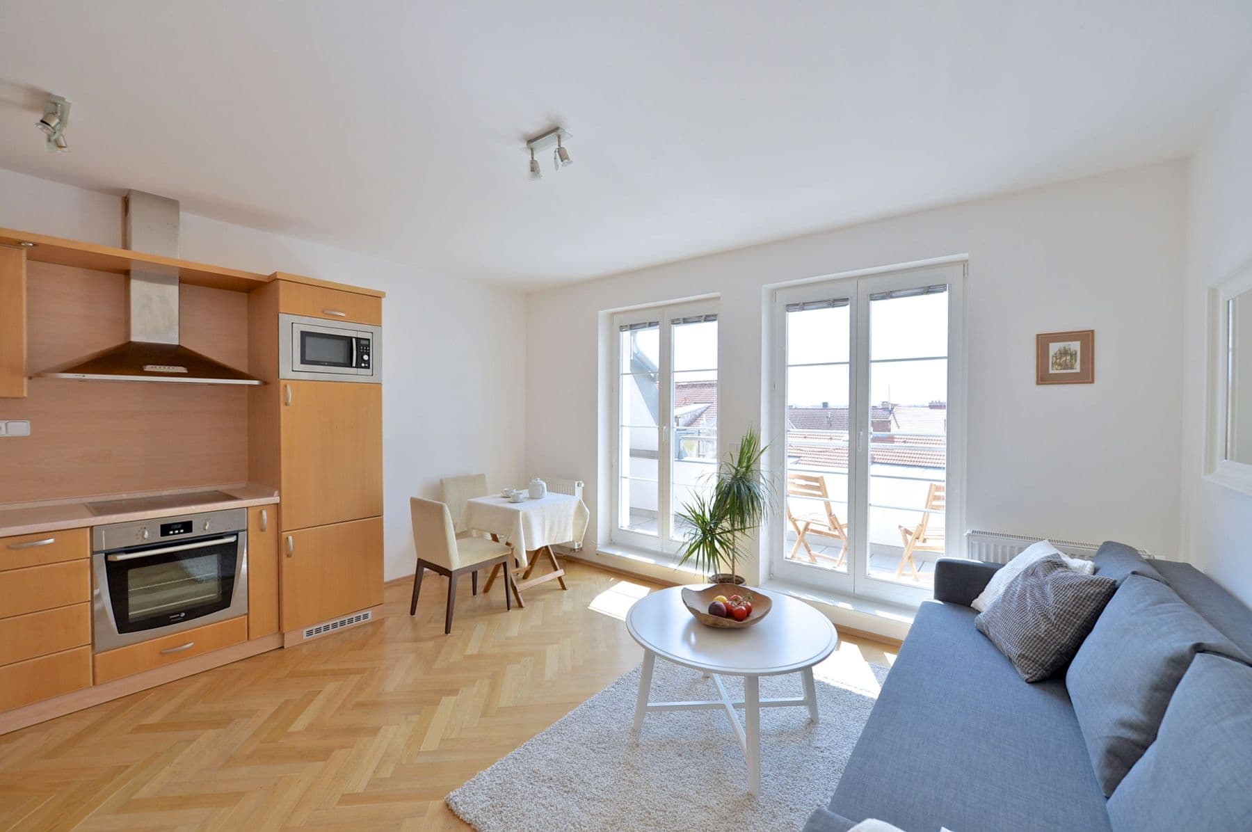 1 bedroom with open-plan kitchen flat to rent, 57 m², Varšavská, Prague, Prague 1 bedroom with open-plan kitchen flat to rent, 57 m², Varšavská, Prague, Prague