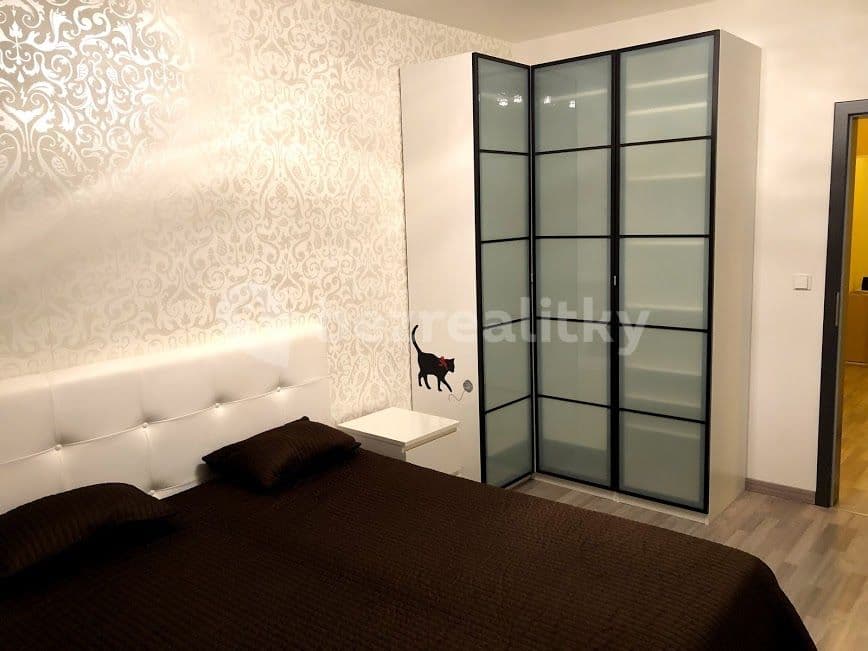 2 bedroom with open-plan kitchen flat to rent, 78 m², Dragounská, Prague, Prague 2 bedroom with open-plan kitchen flat to rent, 78 m², Dragounská, Prague, Prague