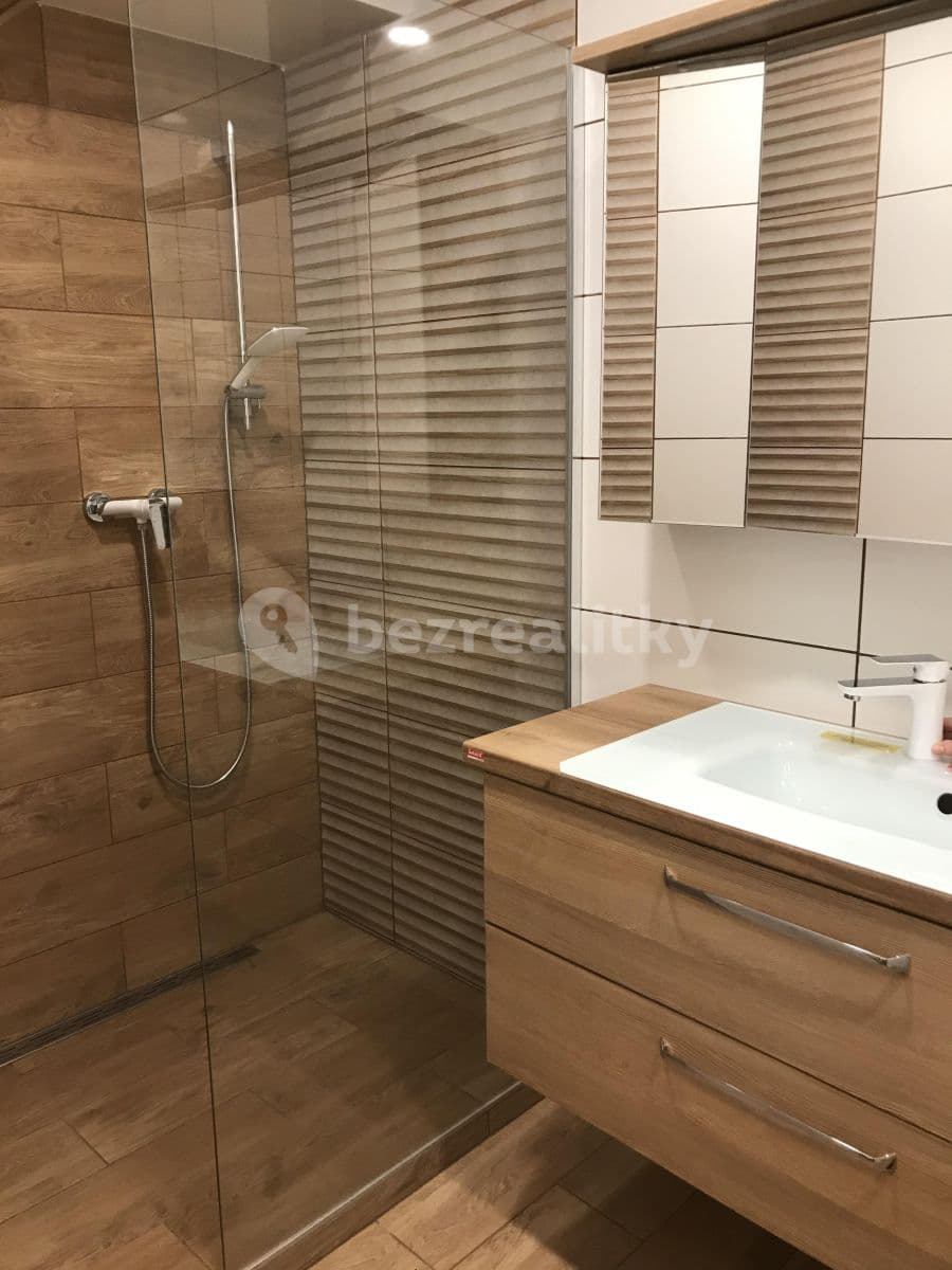 2 bedroom flat to rent, 62 m², Pompova, Brno, Jihomoravský Region 2 bedroom flat to rent, 62 m², Pompova, Brno, Jihomoravský Region