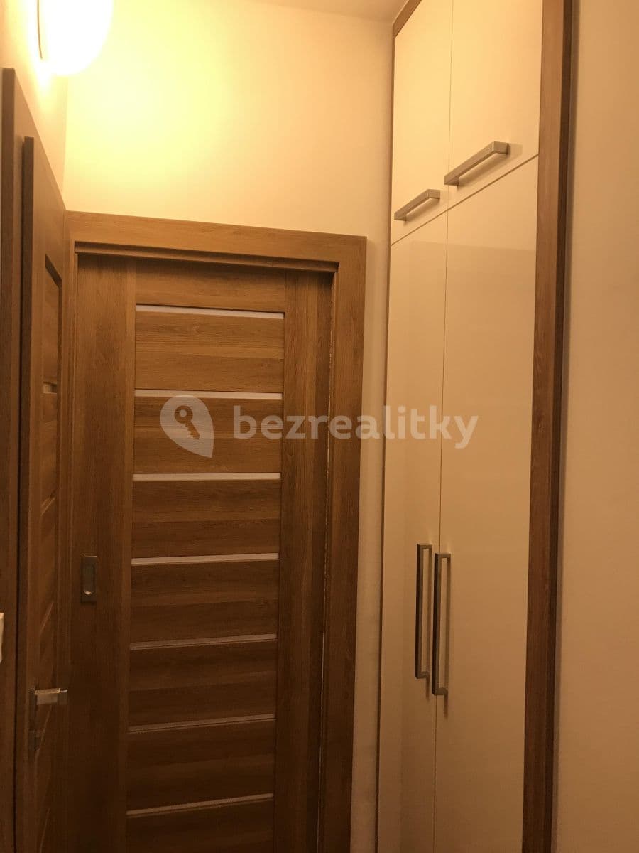 2 bedroom flat to rent, 62 m², Pompova, Brno, Jihomoravský Region 2 bedroom flat to rent, 62 m², Pompova, Brno, Jihomoravský Region