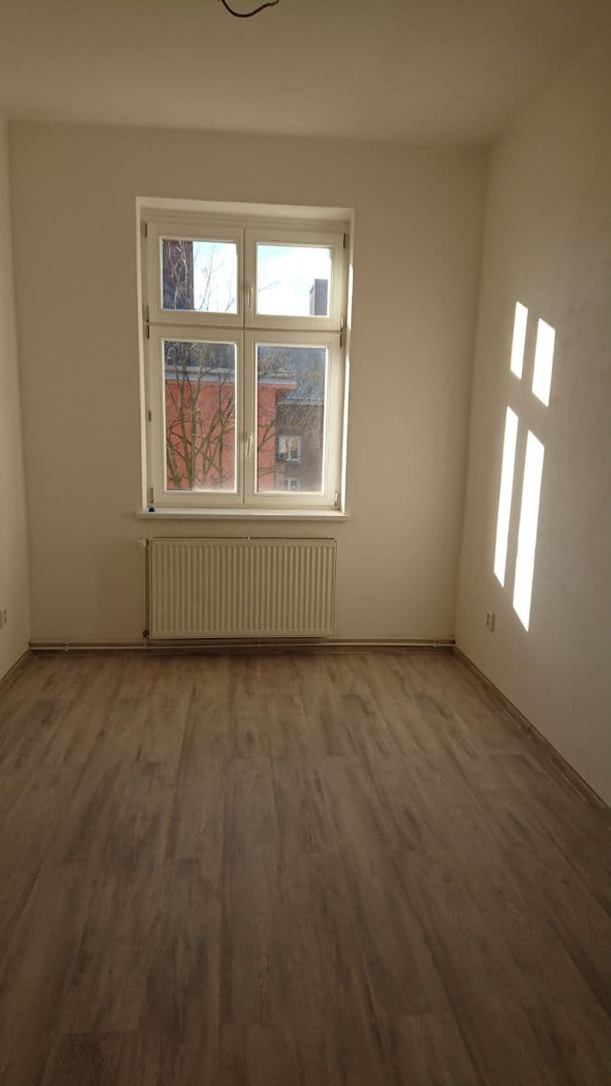 3 bedroom flat to rent, 86 m², Verdunská, Ostrava, Moravskoslezský Region 3 bedroom flat to rent, 86 m², Verdunská, Ostrava, Moravskoslezský Region