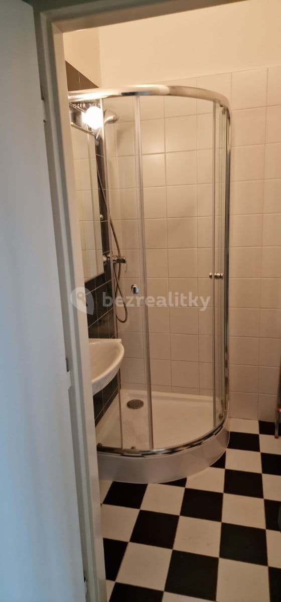 2 bedroom flat to rent, 63 m², Náměstí Jiřího z Lobkovic, Prague, Prague 2 bedroom flat to rent, 63 m², Náměstí Jiřího z Lobkovic, Prague, Prague