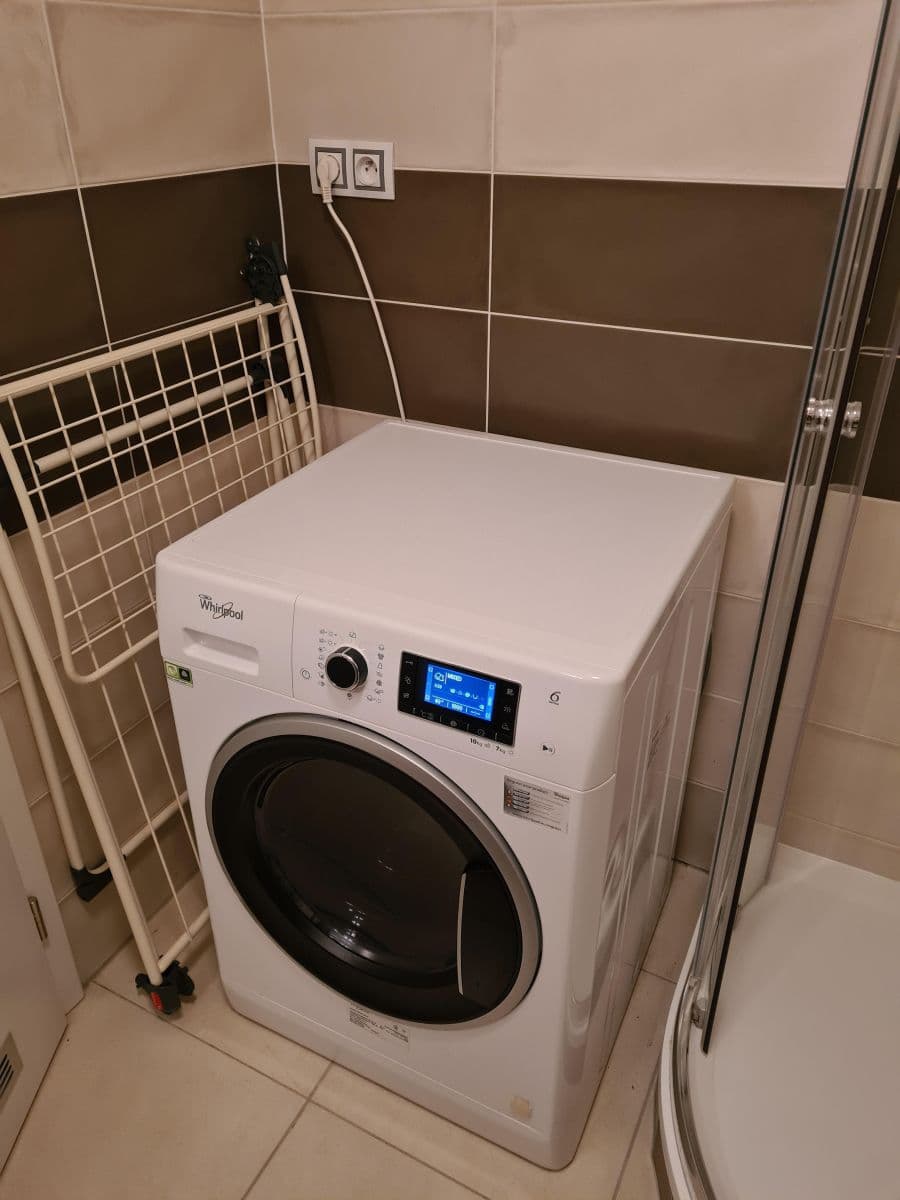 1 bedroom with open-plan kitchen flat to rent, 58 m², Pod radnicí, Prague, Prague 1 bedroom with open-plan kitchen flat to rent, 58 m², Pod radnicí, Prague, Prague