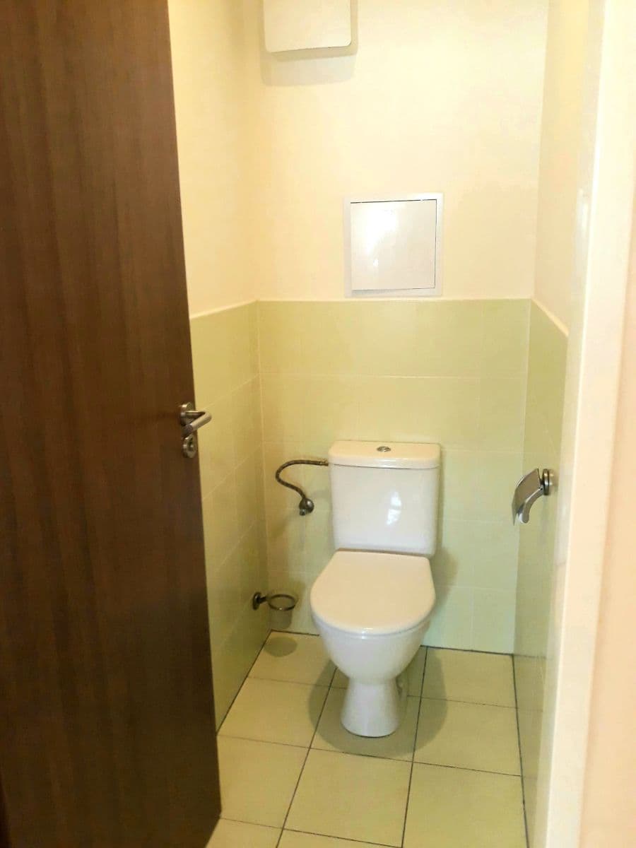 2 bedroom with open-plan kitchen flat for sale, 63 m², Armádní, Milovice, Středočeský Region 2 bedroom with open-plan kitchen flat for sale, 63 m², Armádní, Milovice, Středočeský Region