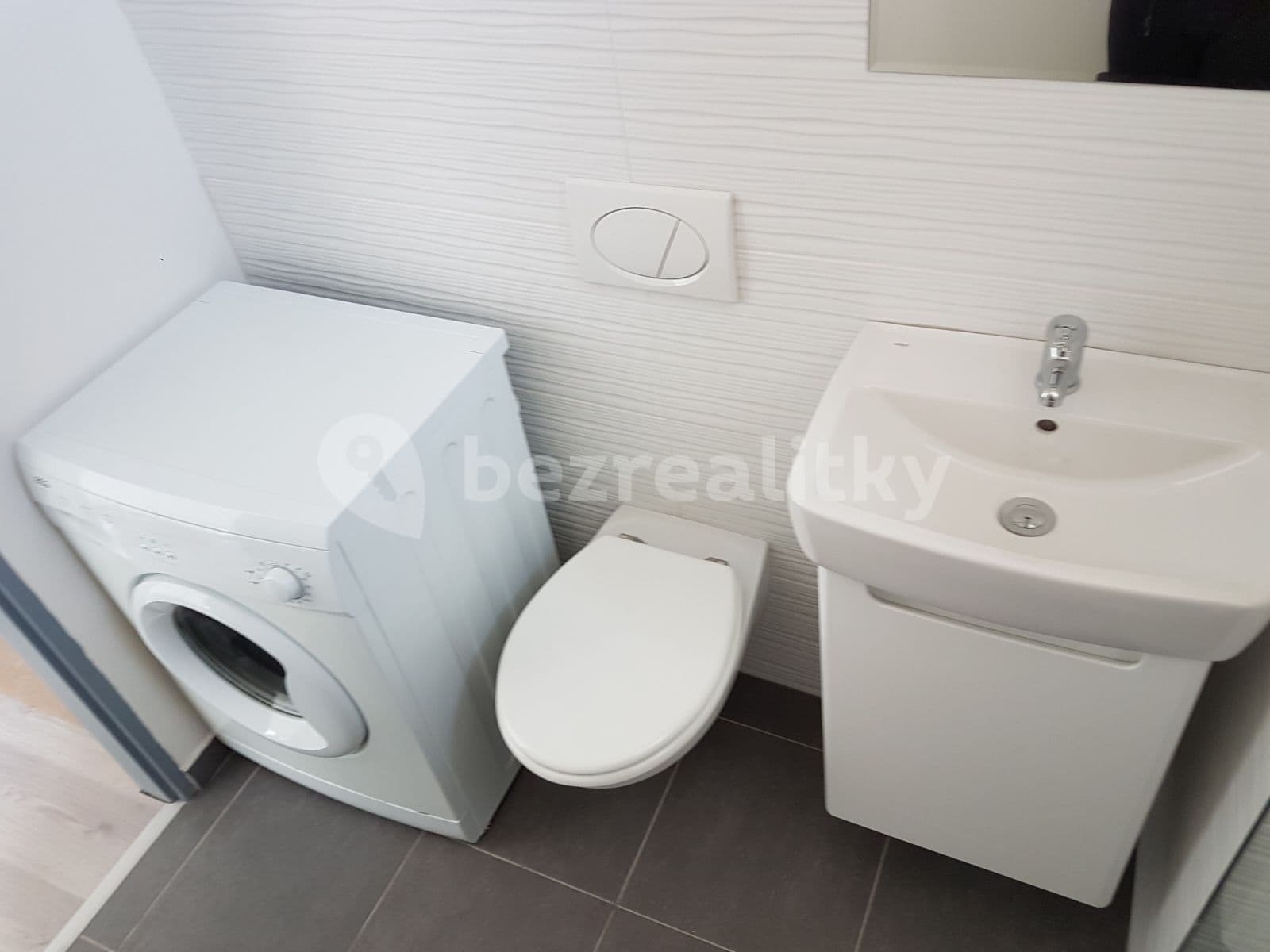 Studio flat to rent, 29 m², Baarova, Prague, Prague Studio flat to rent, 29 m², Baarova, Prague, Prague