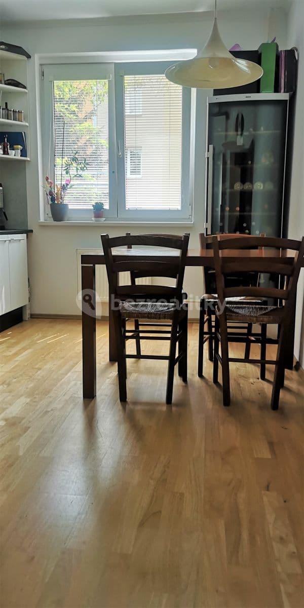 2 bedroom flat to rent, 55 m², Krčská, Prague, Prague 2 bedroom flat to rent, 55 m², Krčská, Prague, Prague