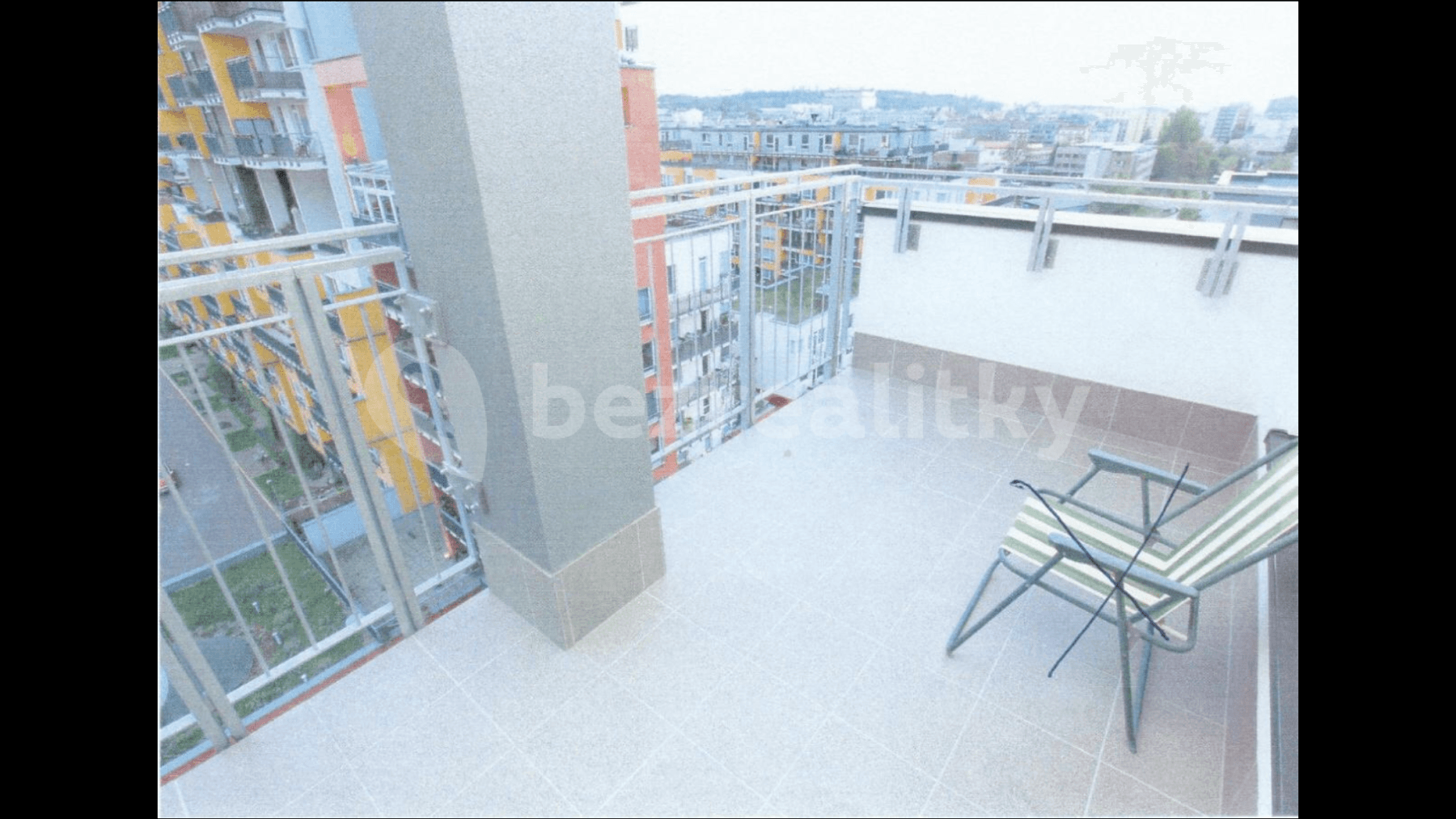 1 bedroom with open-plan kitchen flat to rent, 57 m², Pod Harfou, Prague, Prague 1 bedroom with open-plan kitchen flat to rent, 57 m², Pod Harfou, Prague, Prague