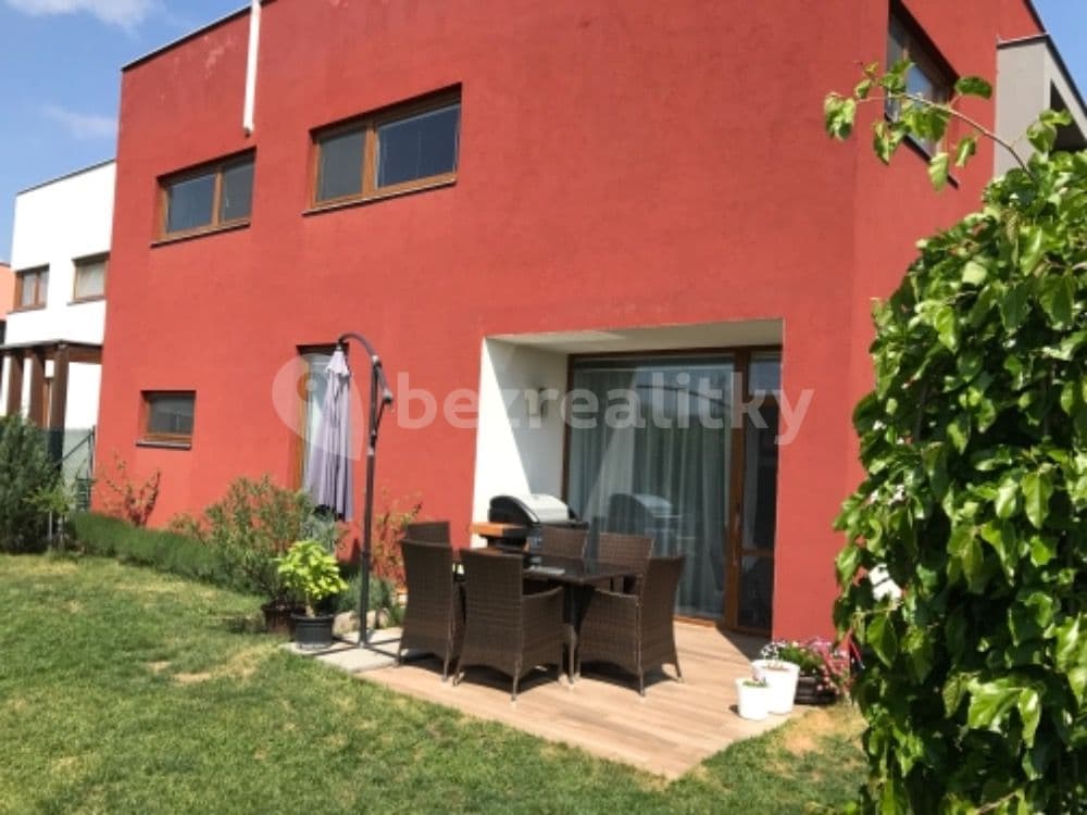 house to rent, 135 m², Vrbenská, České Budějovice, Jihočeský Region house to rent, 135 m², Vrbenská, České Budějovice, Jihočeský Region