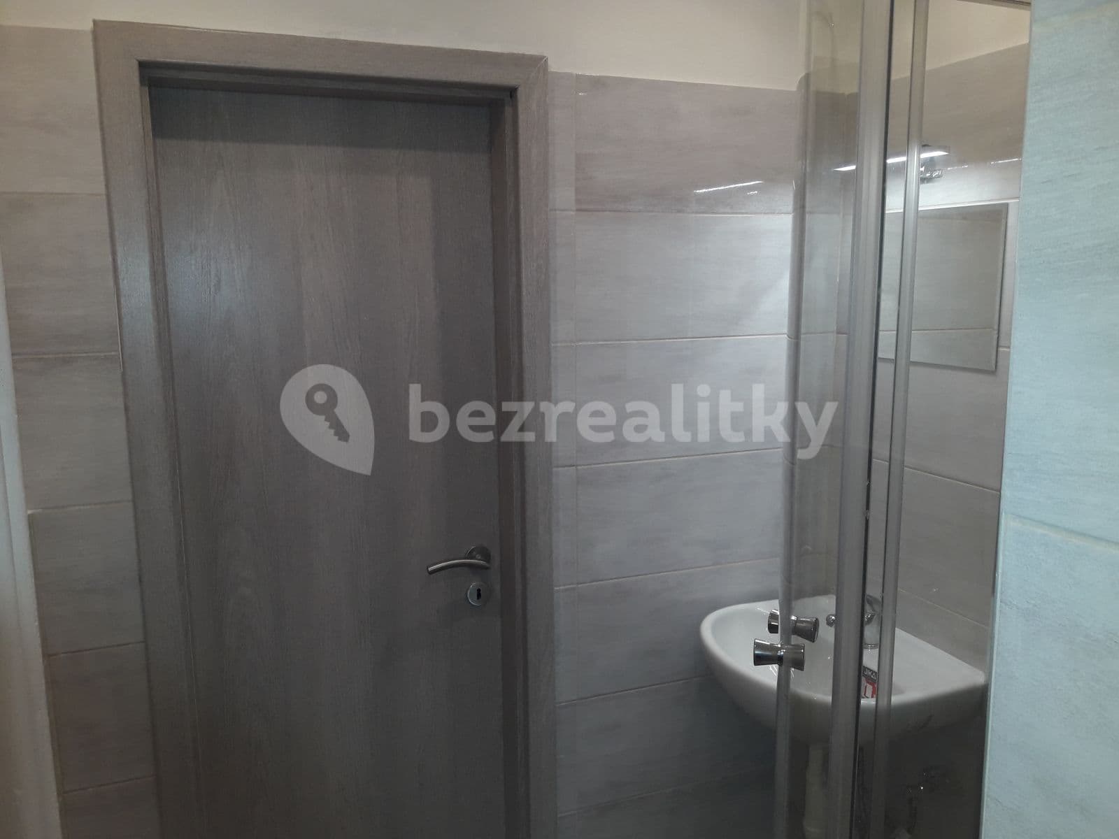Small studio flat to rent, 23 m², Částkova, Plzeň, Plzeňský Region Small studio flat to rent, 23 m², Částkova, Plzeň, Plzeňský Region