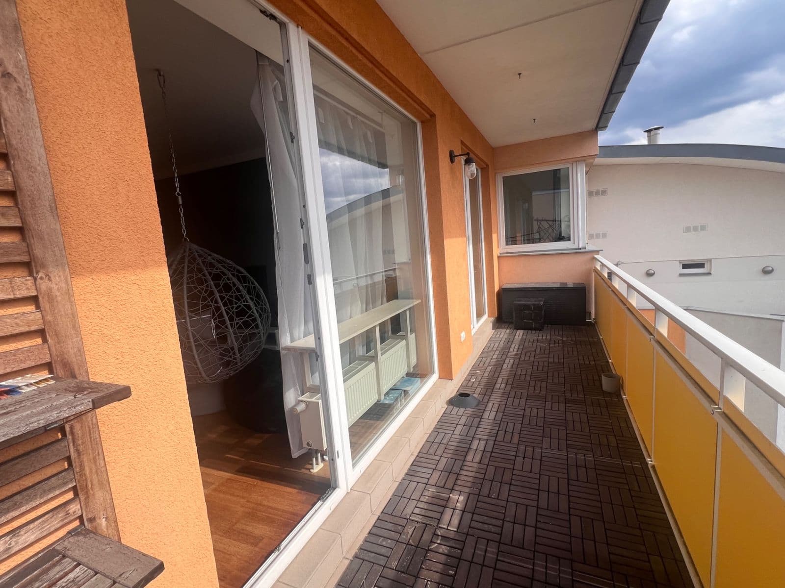 2 bedroom with open-plan kitchen flat to rent, 78 m², Sicherova, Prague, Prague 2 bedroom with open-plan kitchen flat to rent, 78 m², Sicherova, Prague, Prague