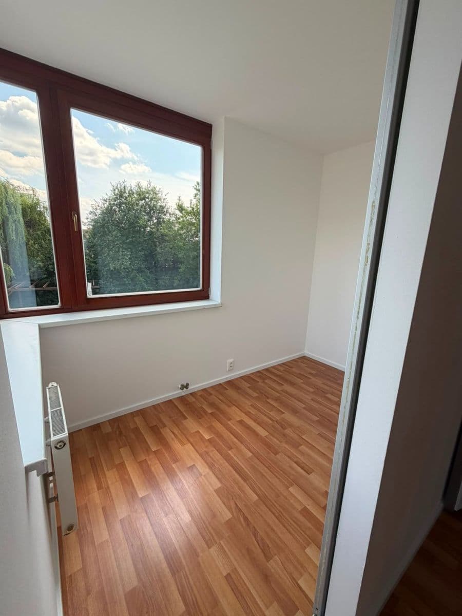 1 bedroom with open-plan kitchen flat to rent, 58 m², Laudonova, Prague, Prague 1 bedroom with open-plan kitchen flat to rent, 58 m², Laudonova, Prague, Prague