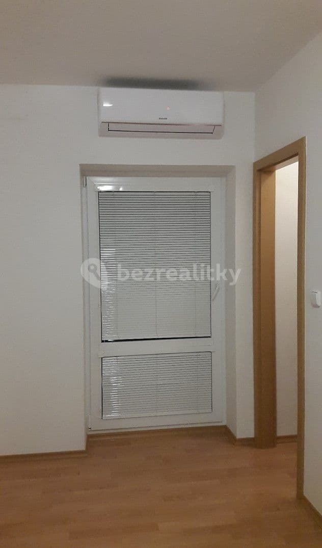 house to rent, 130 m², Vinohrádky, Kroměříž, Zlínský Region house to rent, 130 m², Vinohrádky, Kroměříž, Zlínský Region