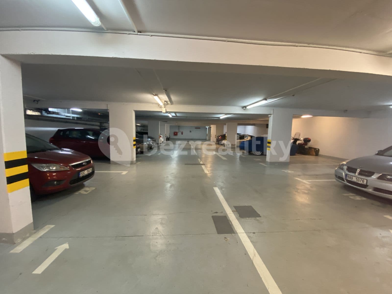 garage to rent, 12 m², Stamicova, Prague, Prague