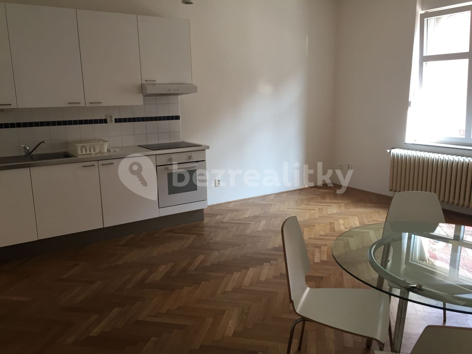 1 bedroom with open-plan kitchen flat to rent, 43 m², Starostrašnická, Prague, Prague 1 bedroom with open-plan kitchen flat to rent, 43 m², Starostrašnická, Prague, Prague