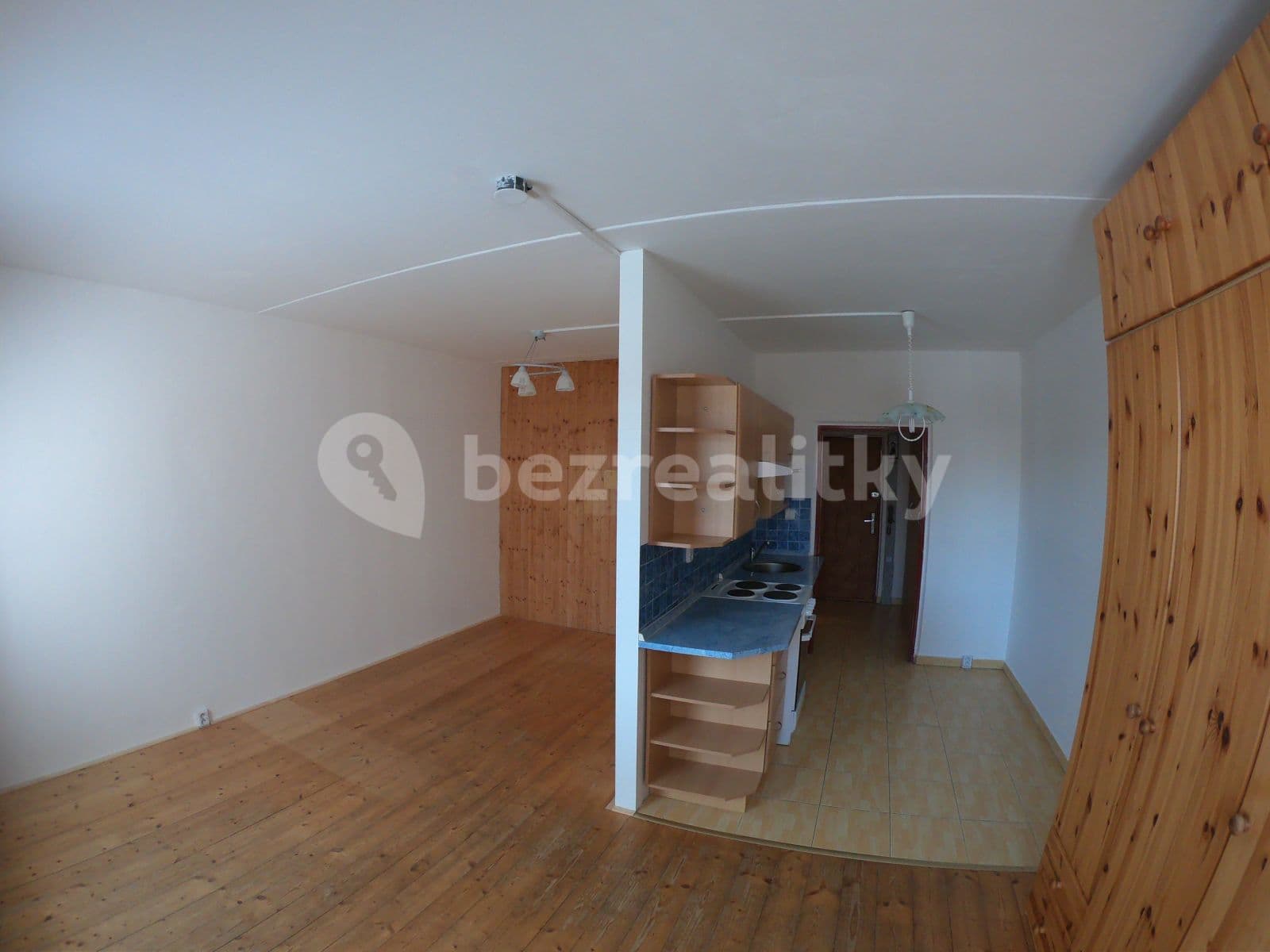 Studio flat to rent, 30 m², Krašovská, Plzeň, Plzeňský Region Studio flat to rent, 30 m², Krašovská, Plzeň, Plzeňský Region