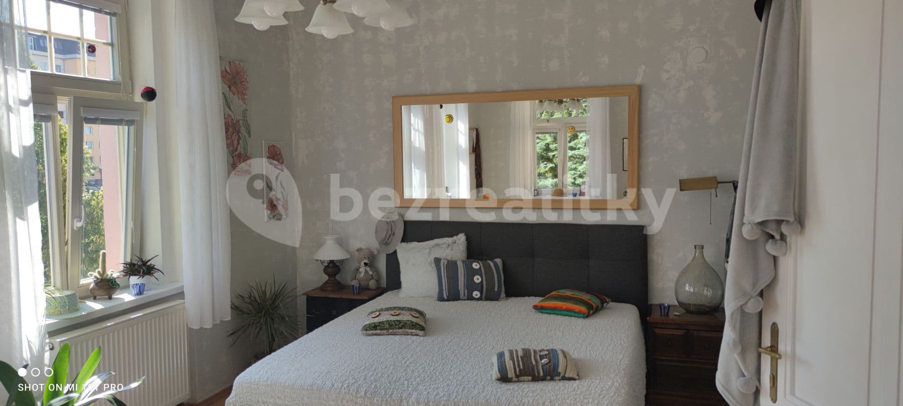 1 bedroom with open-plan kitchen flat to rent, 48 m², Doktorky Milady Horákové, Poděbrady, Středočeský Region 1 bedroom with open-plan kitchen flat to rent, 48 m², Doktorky Milady Horákové, Poděbrady, Středočeský Region