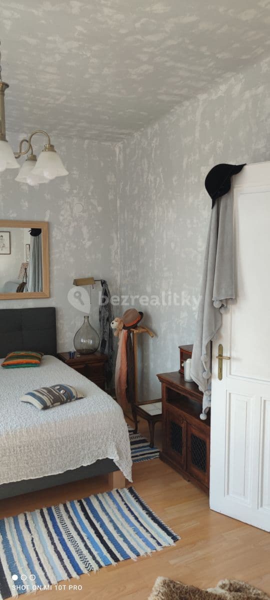 1 bedroom with open-plan kitchen flat to rent, 48 m², Doktorky Milady Horákové, Poděbrady, Středočeský Region 1 bedroom with open-plan kitchen flat to rent, 48 m², Doktorky Milady Horákové, Poděbrady, Středočeský Region