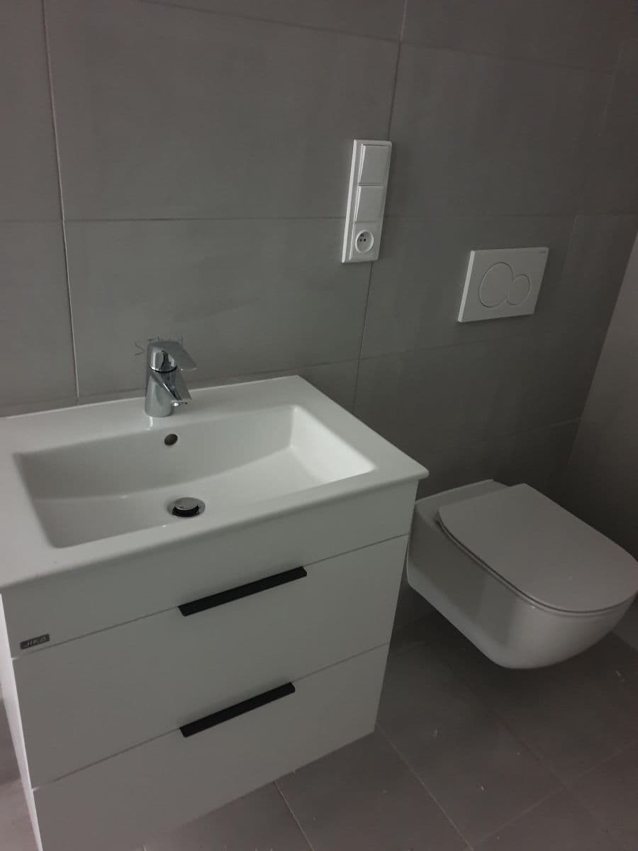 Studio flat to rent, 28 m², Srbská, Brno, Jihomoravský Region Studio flat to rent, 28 m², Srbská, Brno, Jihomoravský Region