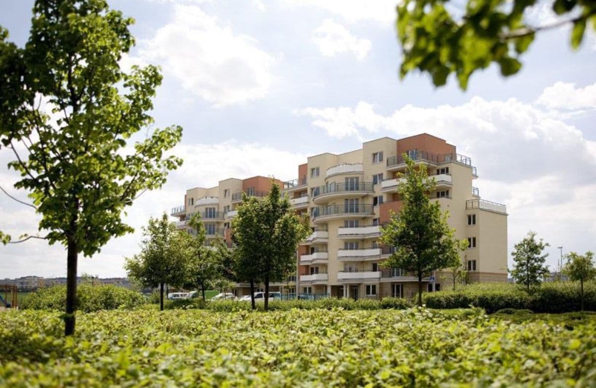 1 bedroom with open-plan kitchen flat to rent, 50 m², Tupolevova, Prague, Prague 1 bedroom with open-plan kitchen flat to rent, 50 m², Tupolevova, Prague, Prague