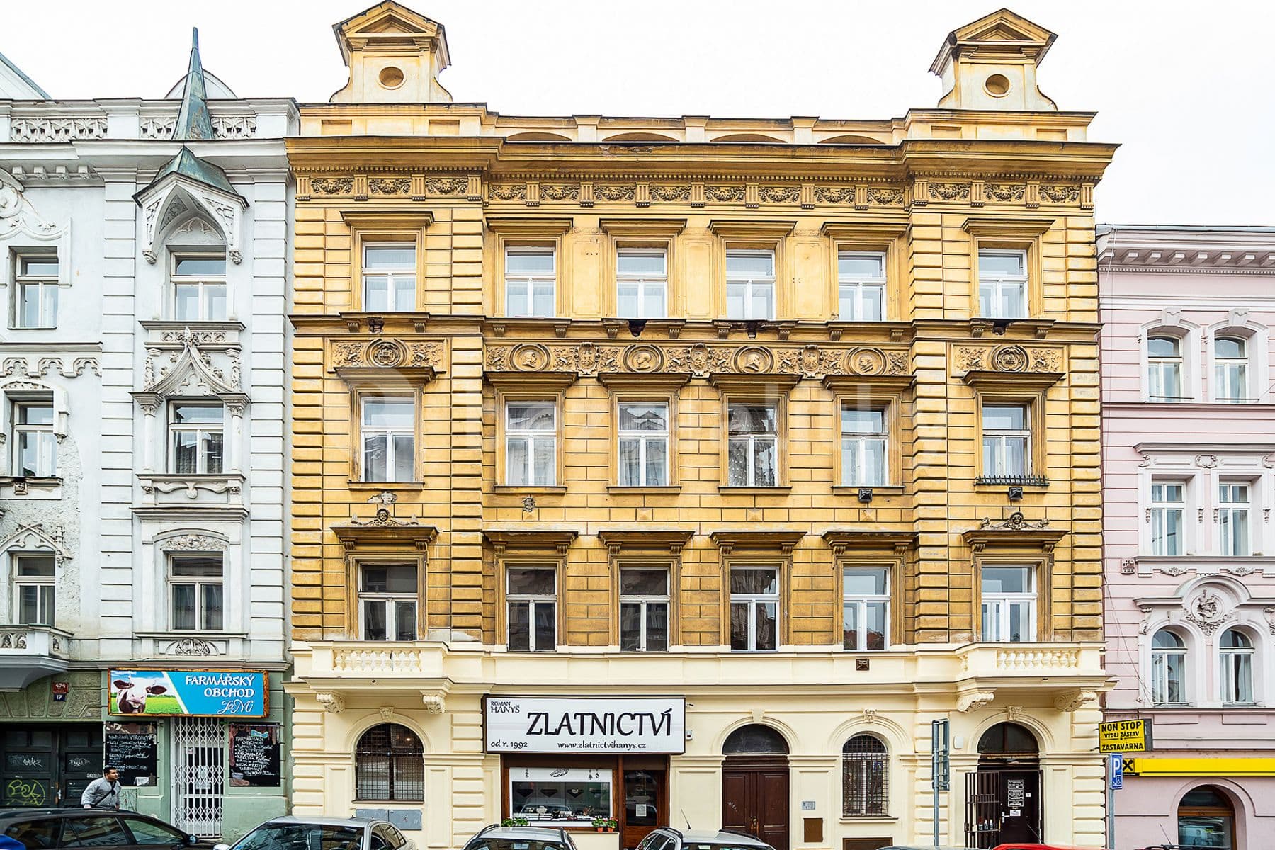 1 bedroom with open-plan kitchen flat to rent, 36 m², Boleslavova, Prague, Prague 1 bedroom with open-plan kitchen flat to rent, 36 m², Boleslavova, Prague, Prague