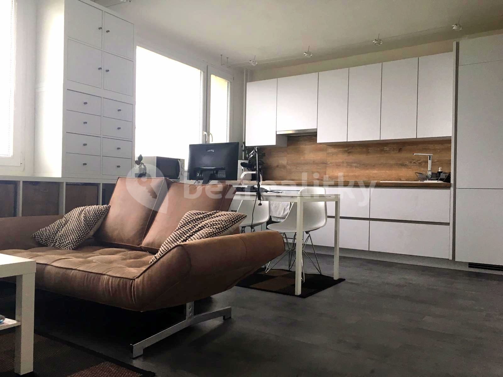 Studio flat to rent, 31 m², Tobrucká, Prague, Prague Studio flat to rent, 31 m², Tobrucká, Prague, Prague