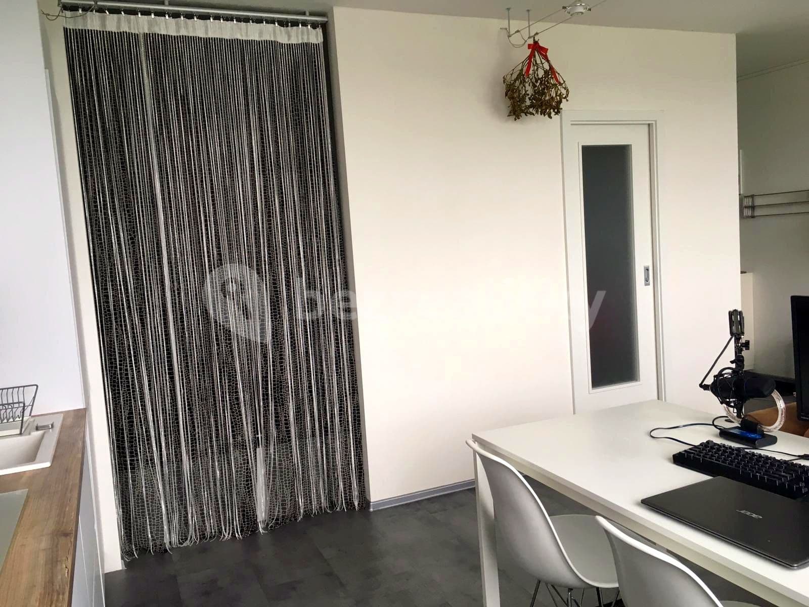 Studio flat to rent, 31 m², Tobrucká, Prague, Prague Studio flat to rent, 31 m², Tobrucká, Prague, Prague