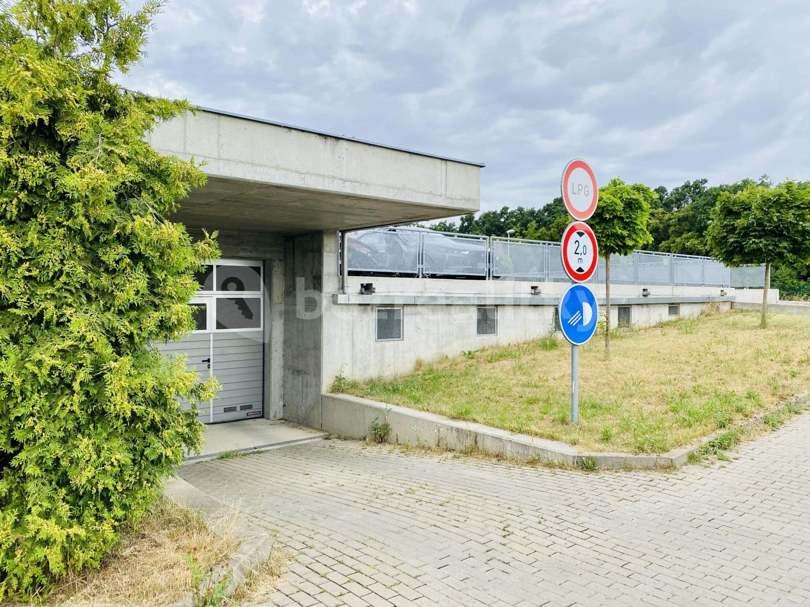 1 bedroom with open-plan kitchen flat to rent, 57 m², Pod Formankou, Prague, Prague 1 bedroom with open-plan kitchen flat to rent, 57 m², Pod Formankou, Prague, Prague