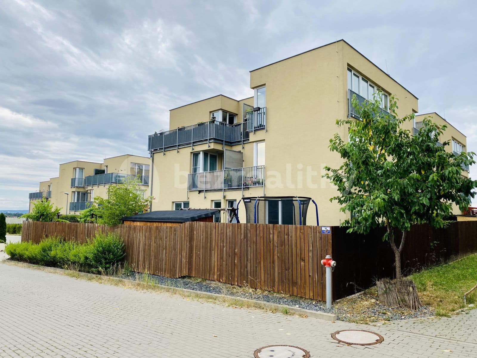 1 bedroom with open-plan kitchen flat to rent, 57 m², Pod Formankou, Prague, Prague 1 bedroom with open-plan kitchen flat to rent, 57 m², Pod Formankou, Prague, Prague