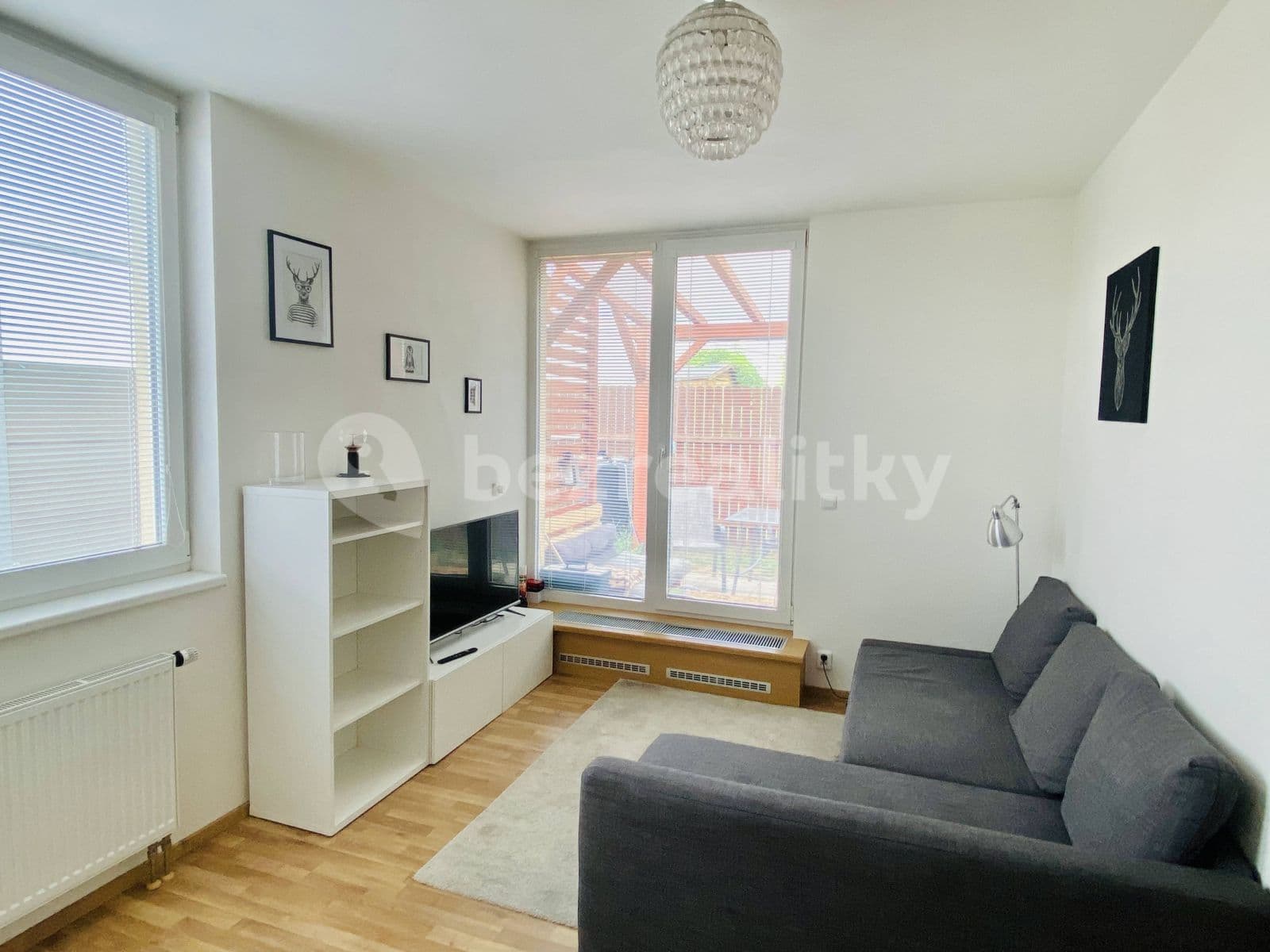 1 bedroom with open-plan kitchen flat to rent, 57 m², Pod Formankou, Prague, Prague 1 bedroom with open-plan kitchen flat to rent, 57 m², Pod Formankou, Prague, Prague