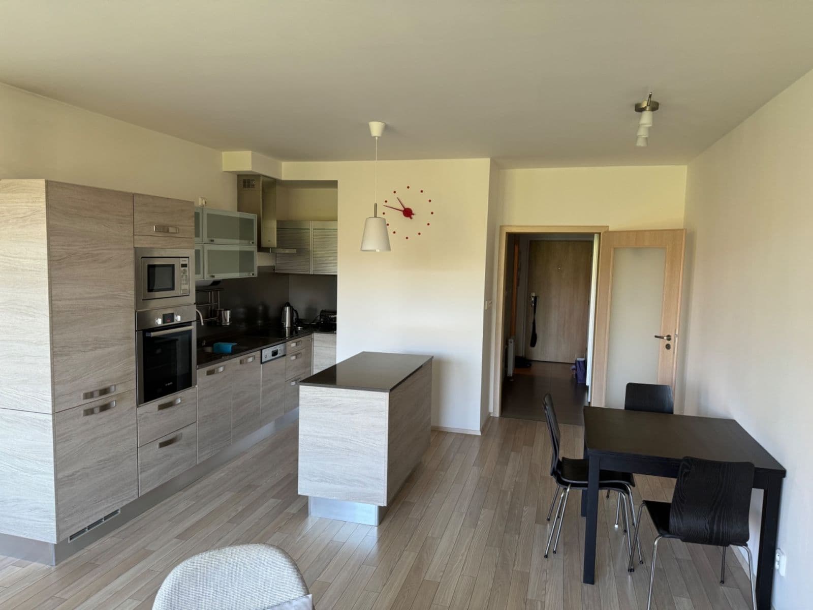 1 bedroom with open-plan kitchen flat to rent, 60 m², Božejovická, Prague, Prague 1 bedroom with open-plan kitchen flat to rent, 60 m², Božejovická, Prague, Prague