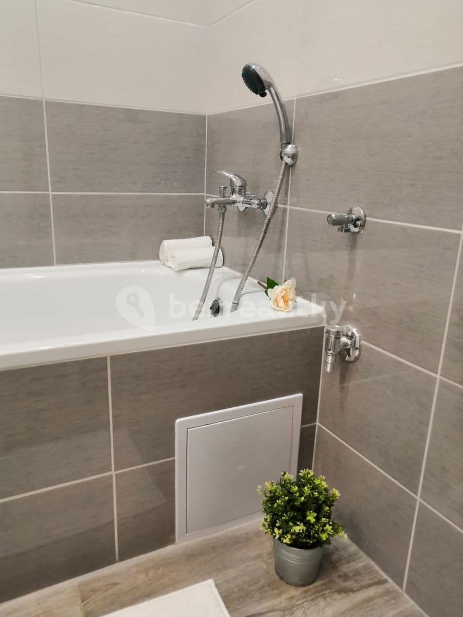 3 bedroom flat to rent, 68 m², Provaznická, Ostrava, Moravskoslezský Region 3 bedroom flat to rent, 68 m², Provaznická, Ostrava, Moravskoslezský Region