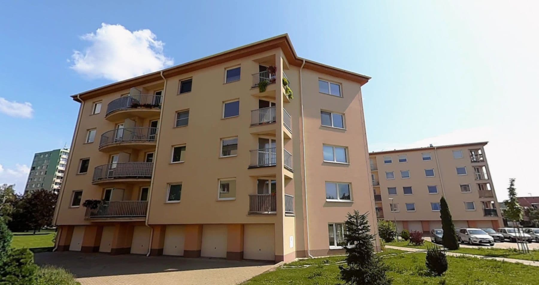 2 bedroom with open-plan kitchen flat to rent, 70 m², Volmanova, Čelákovice, Středočeský Region 2 bedroom with open-plan kitchen flat to rent, 70 m², Volmanova, Čelákovice, Středočeský Region