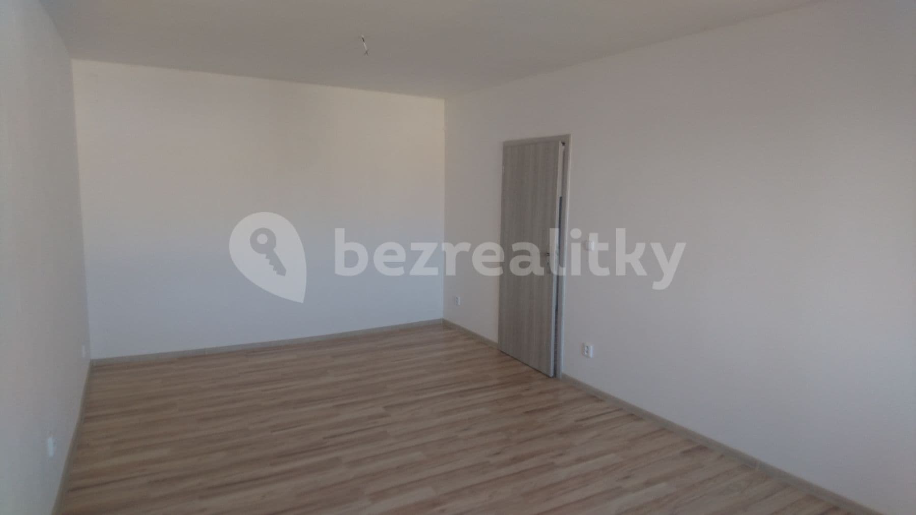 2 bedroom with open-plan kitchen flat to rent, 60 m², Bulharská, Pardubice, Pardubický Region 2 bedroom with open-plan kitchen flat to rent, 60 m², Bulharská, Pardubice, Pardubický Region