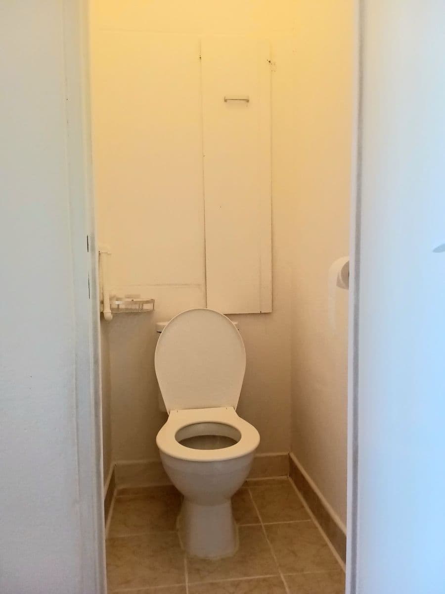 Small studio flat to rent, 28 m², Švehlova, Prague, Prague Small studio flat to rent, 28 m², Švehlova, Prague, Prague