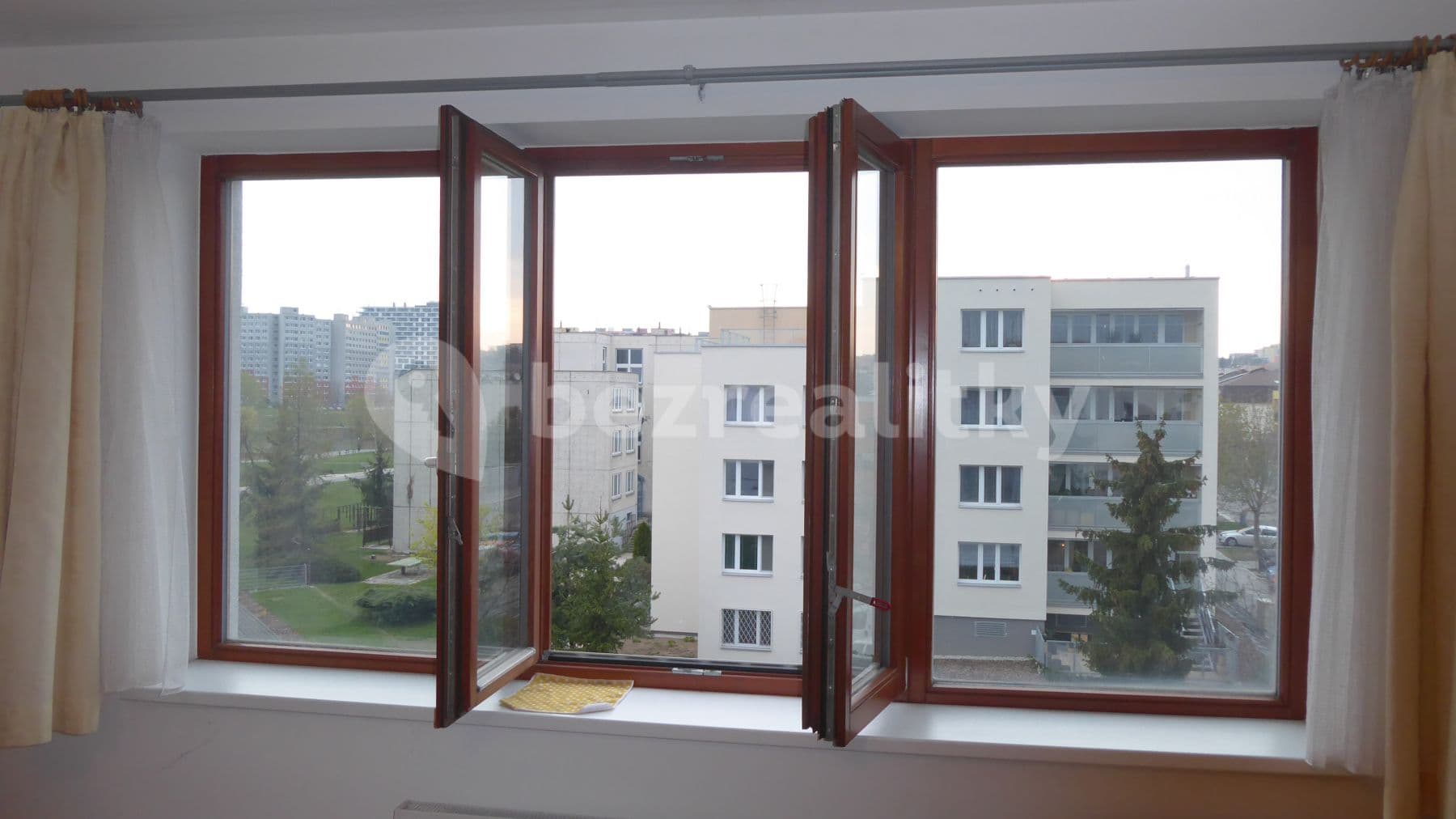 1 bedroom with open-plan kitchen flat to rent, 62 m², Nová kolonie, Prague, Prague 1 bedroom with open-plan kitchen flat to rent, 62 m², Nová kolonie, Prague, Prague