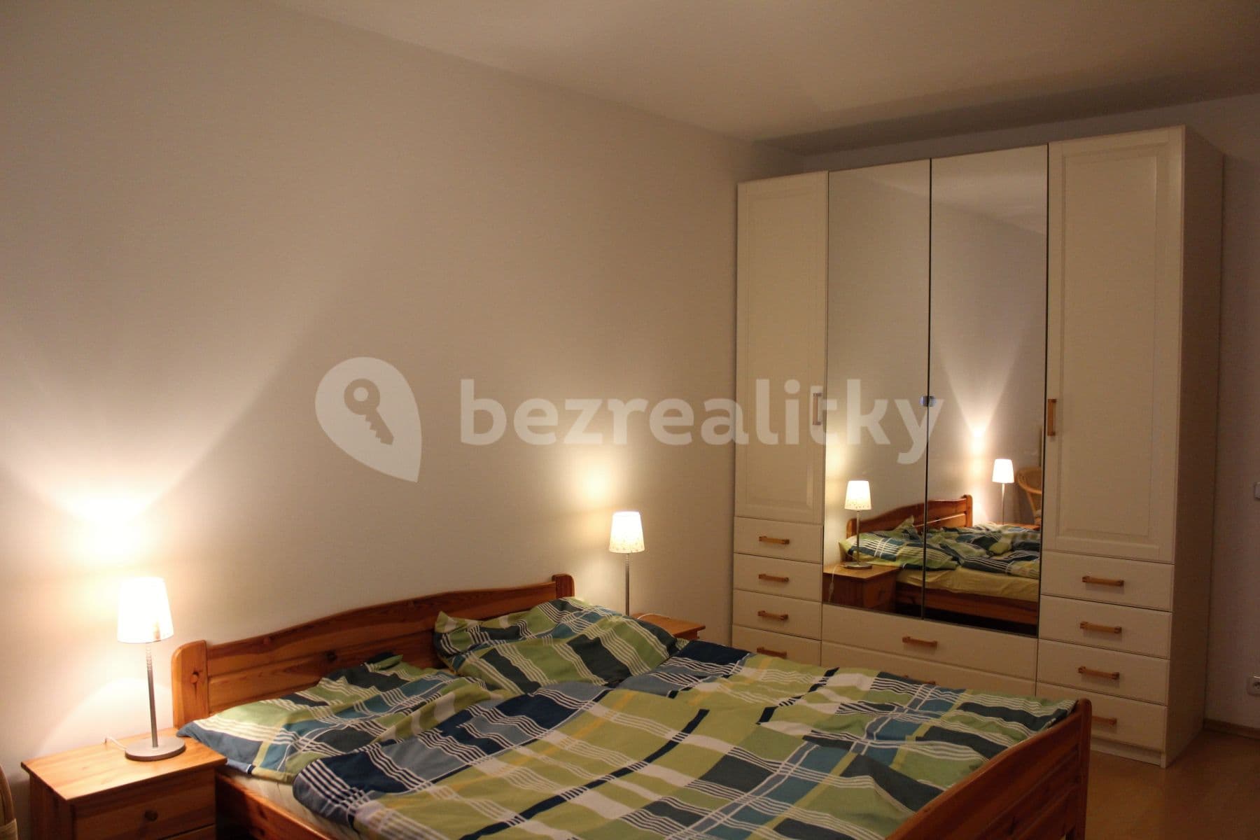 1 bedroom with open-plan kitchen flat to rent, 62 m², Nová kolonie, Prague, Prague 1 bedroom with open-plan kitchen flat to rent, 62 m², Nová kolonie, Prague, Prague