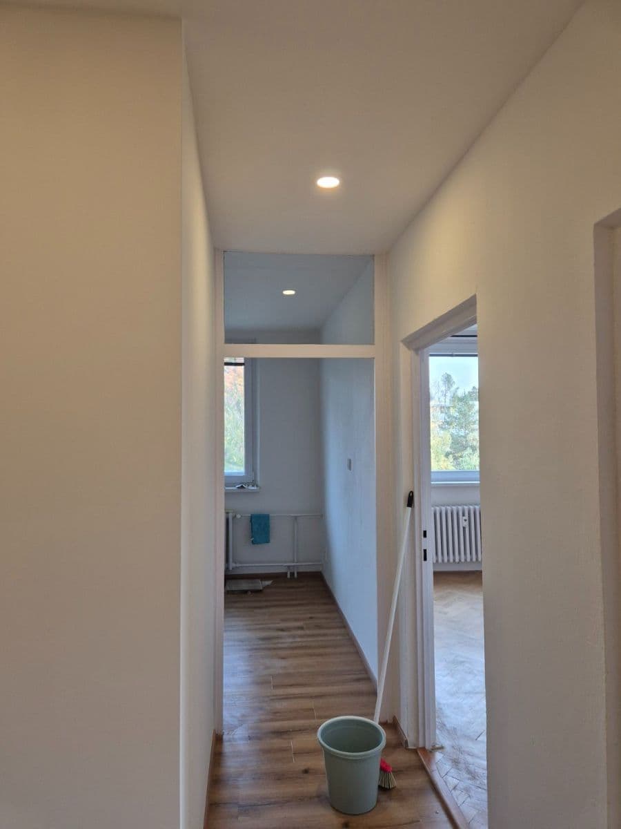 3 bedroom flat to rent, 70 m², Poznaňská, Brno, Jihomoravský Region 3 bedroom flat to rent, 70 m², Poznaňská, Brno, Jihomoravský Region