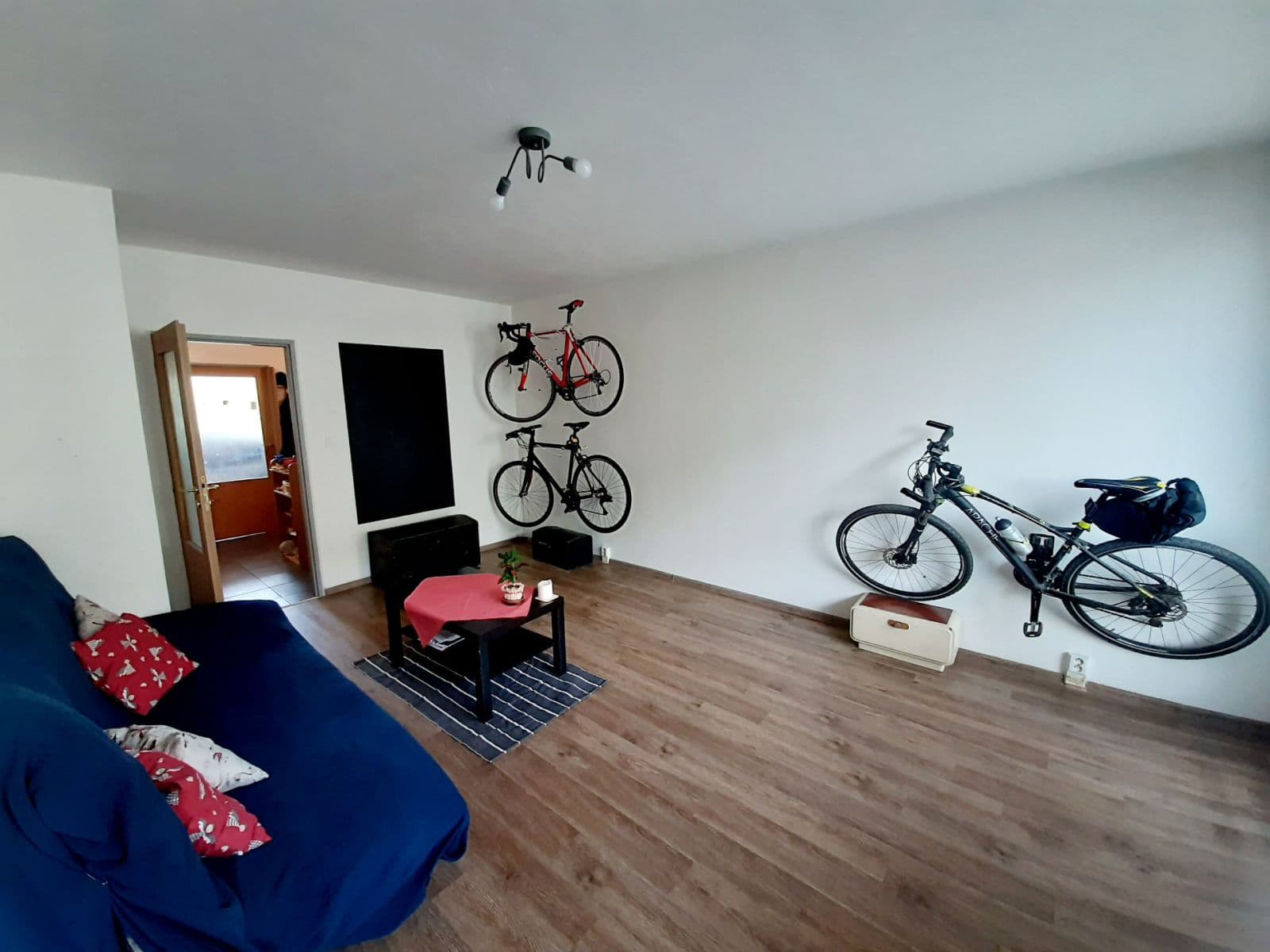 3 bedroom flat to rent, 76 m², Na Rovnosti, Prague, Prague 3 bedroom flat to rent, 76 m², Na Rovnosti, Prague, Prague
