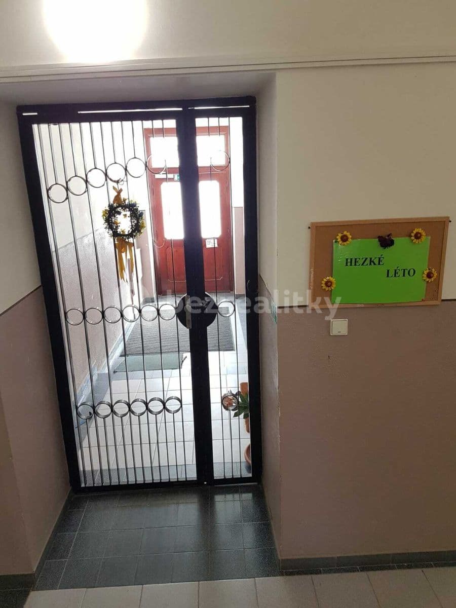 Studio flat to rent, 25 m², Ježkova, Prague, Prague Studio flat to rent, 25 m², Ježkova, Prague, Prague